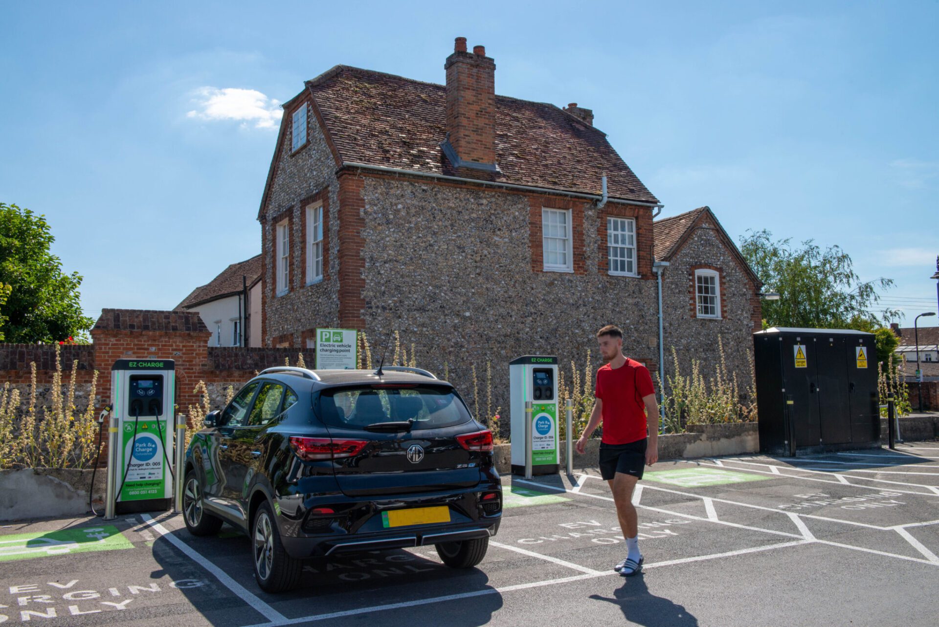 Celebrating World EV Day™ with Oxford City Council: Free EV charging ...