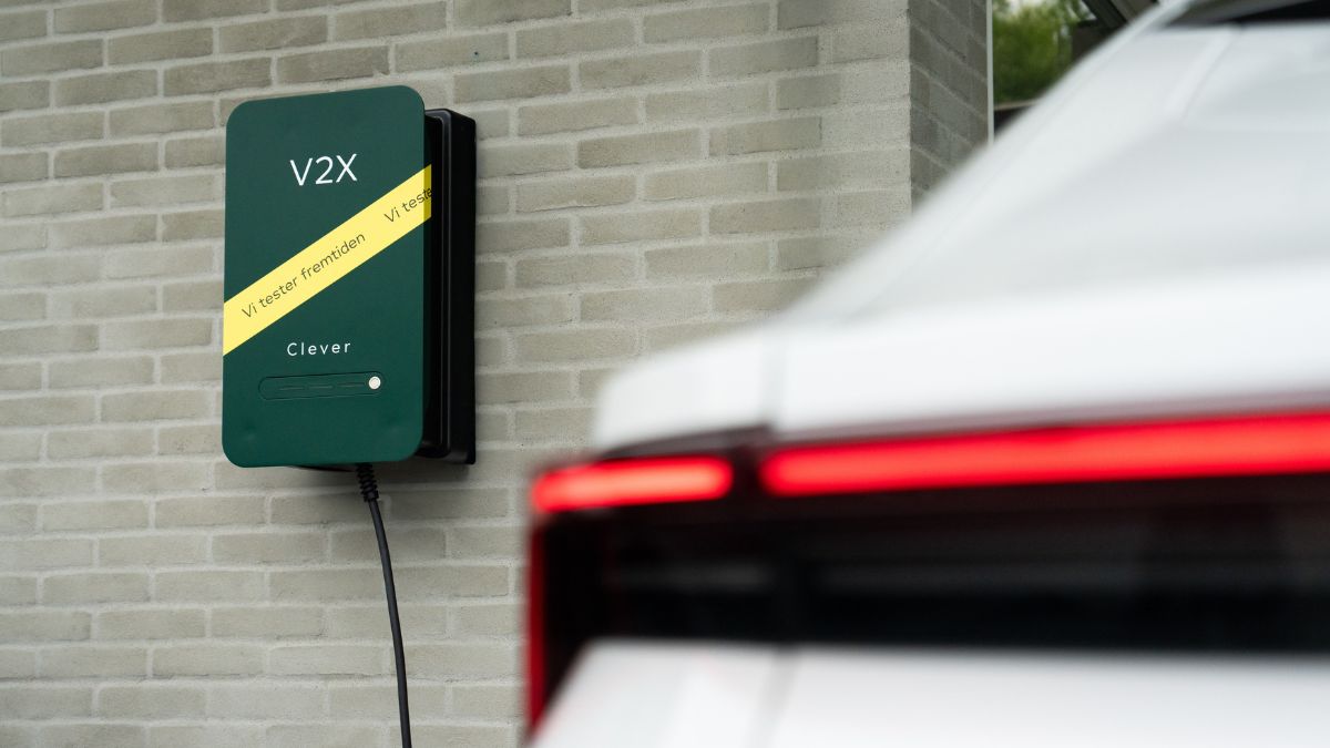 Polestar and Clever launch Danish bidirectional charging pilot