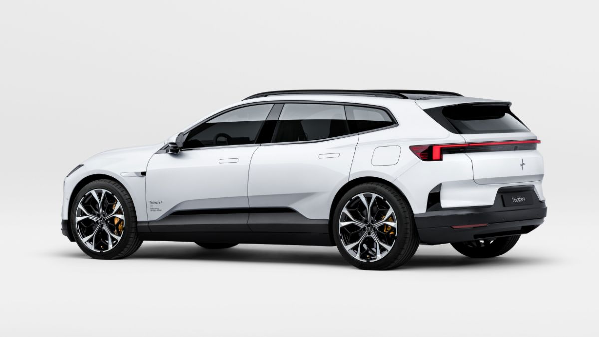 Polestar 4 Gains A New SUV Variant Which Drops Rear windowless Design polestar-4-gains-a-new-suv-variant-which-drops-rear-windowless-design